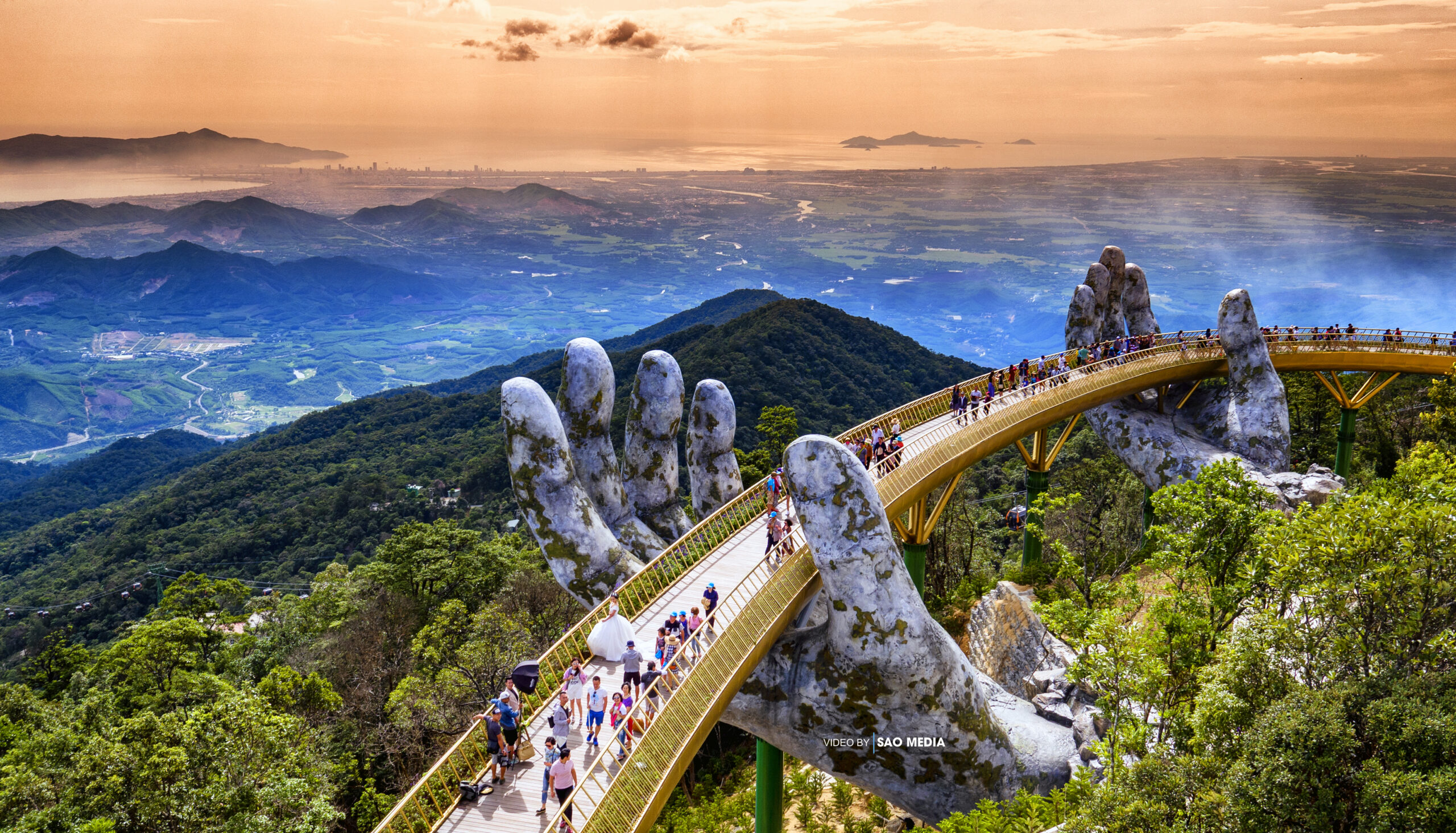ba na hills.jpg